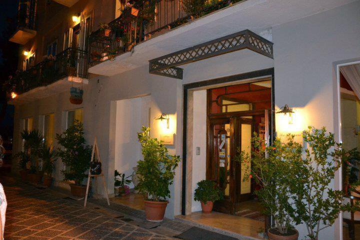 Hotel La Congiura Dei Baroni 테지아노 외부 사진