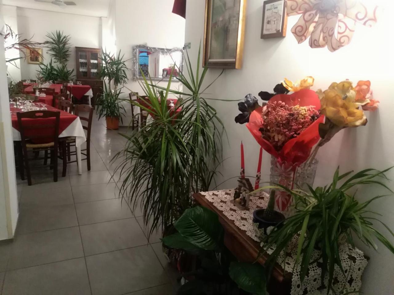 Hotel La Congiura Dei Baroni 테지아노 외부 사진